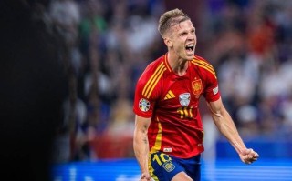 易胜博体育官方网站-标王再进球狂奔庆祝，意甲球队取胜乐观雀跃