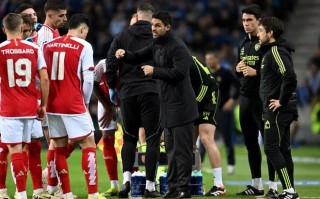 易胜博体育官方网站-欧冠比赛赛况乱起云涌，胜负难以预料