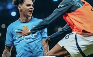 易胜博体育-曼城抢夺利物浦头把交椅，近期实力凸显