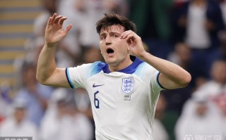 易胜博体育-埃弗拉表现出色，带领球队赢得法甲关键战役