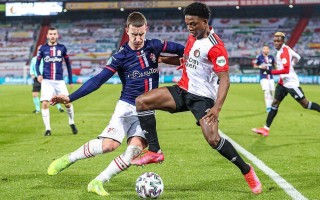 易胜博体育-热那亚队客场不敌对手，继续保级困境