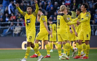 易胜博体育官方网站-多特蒙德客场战胜对手，稳坐积分榜前列