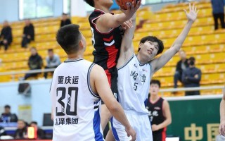 易胜博体育-湖南男篮全力备战接下来比赛，主教练谈战术调整