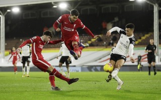 易胜博体育官方网站-马德里竞技球队在欧洲赛场斩获佳绩