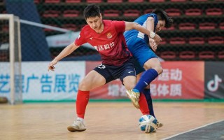 易胜博体育-道格斯地铁军团主场大胜，攻击力强劲
