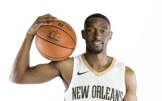 ysbSPORTS-雄狮队接连获胜，强势晋级季后赛