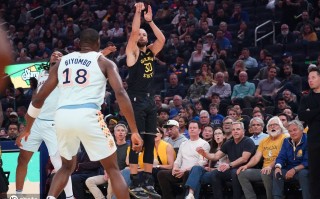 易胜博体育官方网站-马刺队新赛季赛程出炉，球迷期待