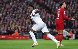 易胜博体育-利物浦教练展望与皇马的对决