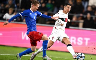 易胜博体育官方网站-葡萄牙队遭遇匈牙利对手，战绩再次受挫