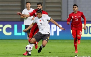 ysbSPORTS-不来梅阵中新秀异军突起，帮助球队攻入制胜球