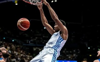 ysbSPORTS-匈牙利篮球明星执掌欧洲篮坛