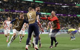 ysbSPORTS-克罗地亚队豪取胜利，成功挺进欧预赛半决赛!