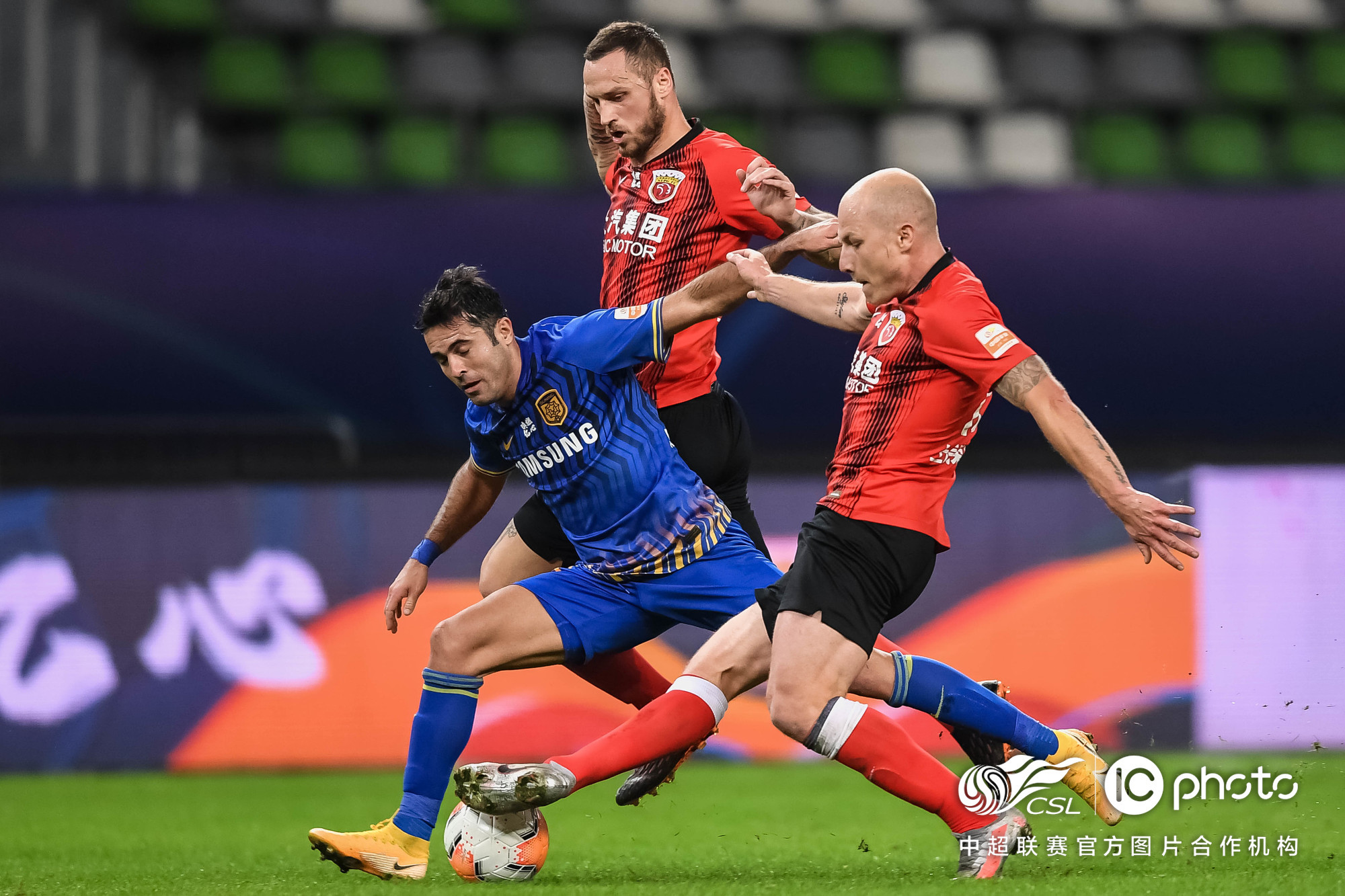 ysbSPORTS-苏宁易购客场战平上海申鑫，保持不败-第2张图片-易胜博体育