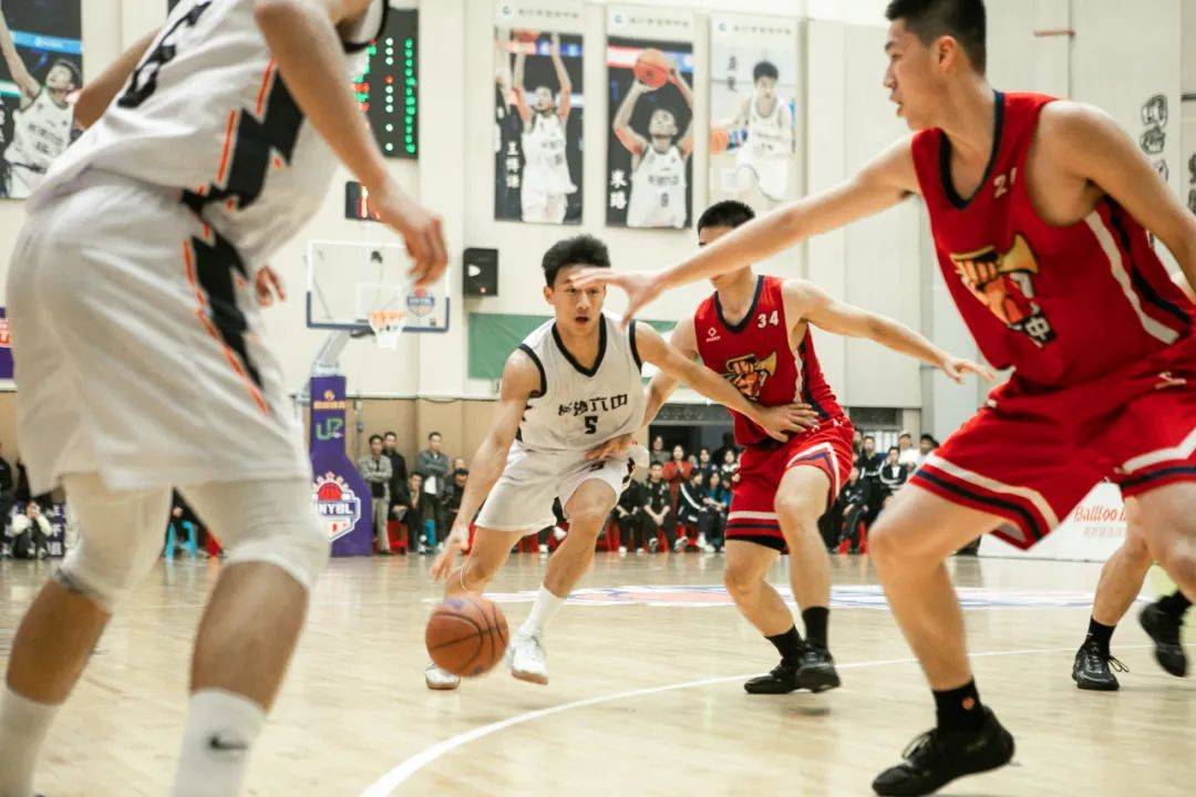 易胜博体育官方网站-湖南男篮集体发威,战胜不败之师-第2张图片-易胜博体育 易胜博体育官方网站-湖南男篮集体发威,战胜不败之师-第2张图片-易胜博体育