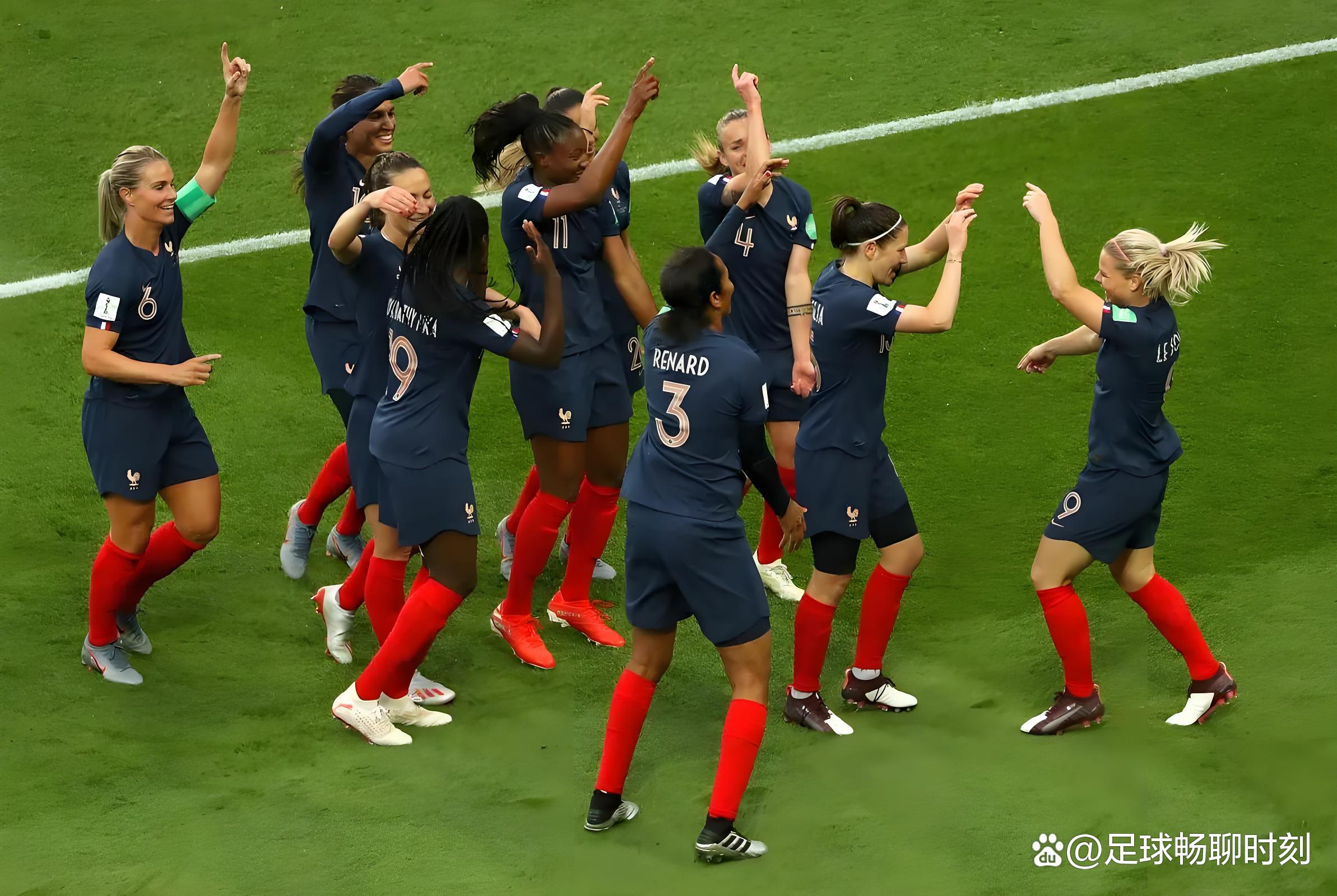 易胜博体育-阿贾克斯队冲击欧战榜首,全队备受期待-第2张图片-易胜博体育 易胜博体育-阿贾克斯队冲击欧战榜首,全队备受期待-第2张图片-易胜博体育