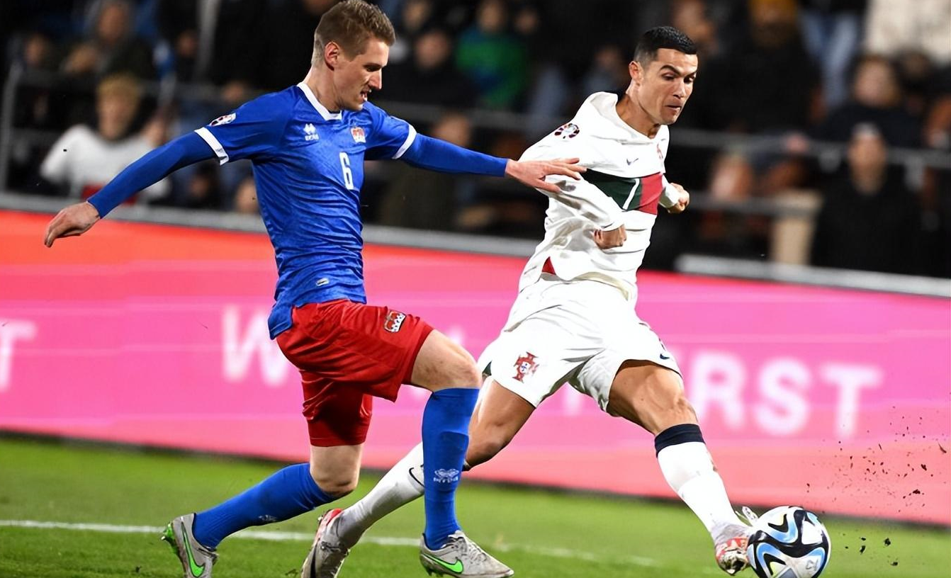 易胜博体育官方网站-葡萄牙队遭遇匈牙利对手,战绩再次受挫-第1张图片-易胜博体育 易胜博体育官方网站-葡萄牙队遭遇匈牙利对手,战绩再次受挫-第1张图片-易胜博体育