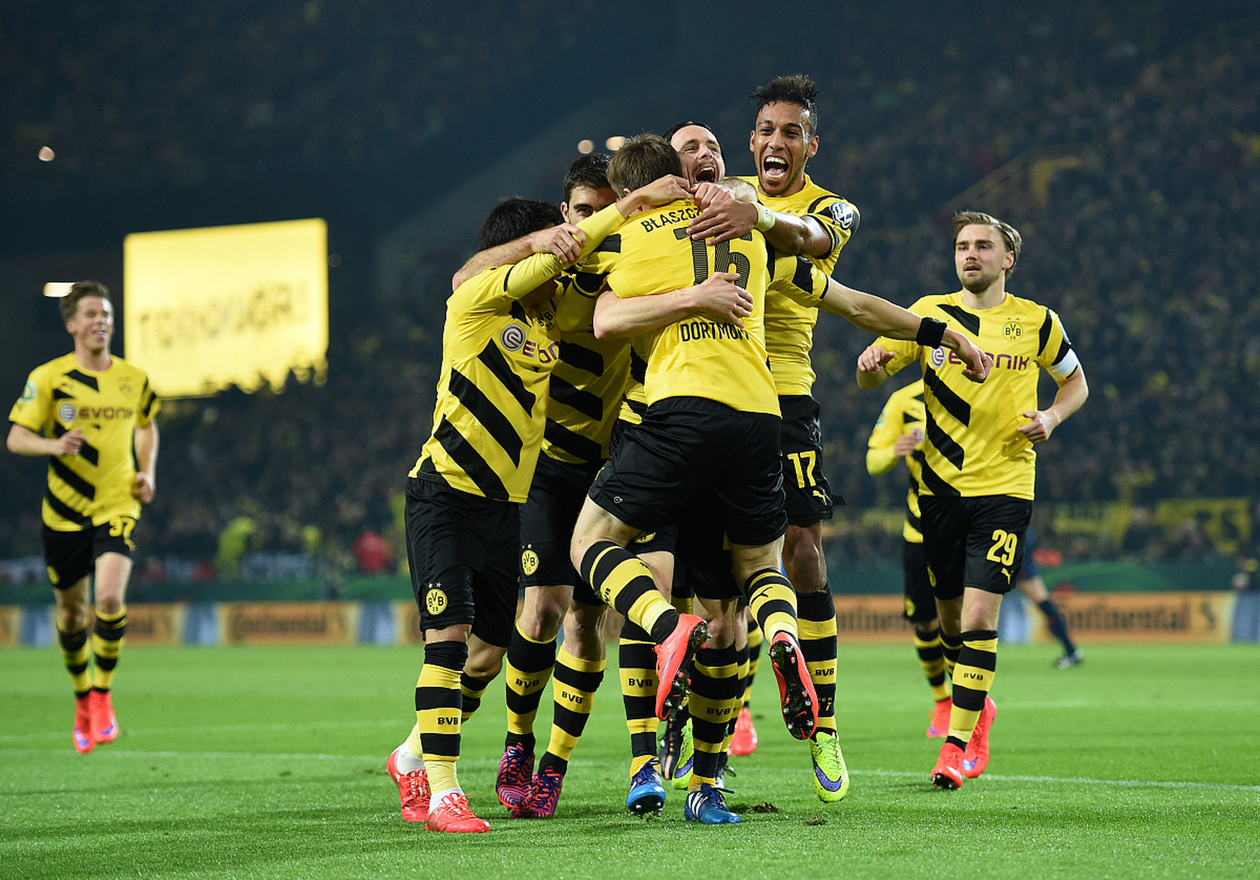 易胜博体育官方网站-多特蒙德客场战胜对手,稳坐积分榜前列-第2张图片-易胜博体育 易胜博体育官方网站-多特蒙德客场战胜对手,稳坐积分榜前列-第2张图片-易胜博体育