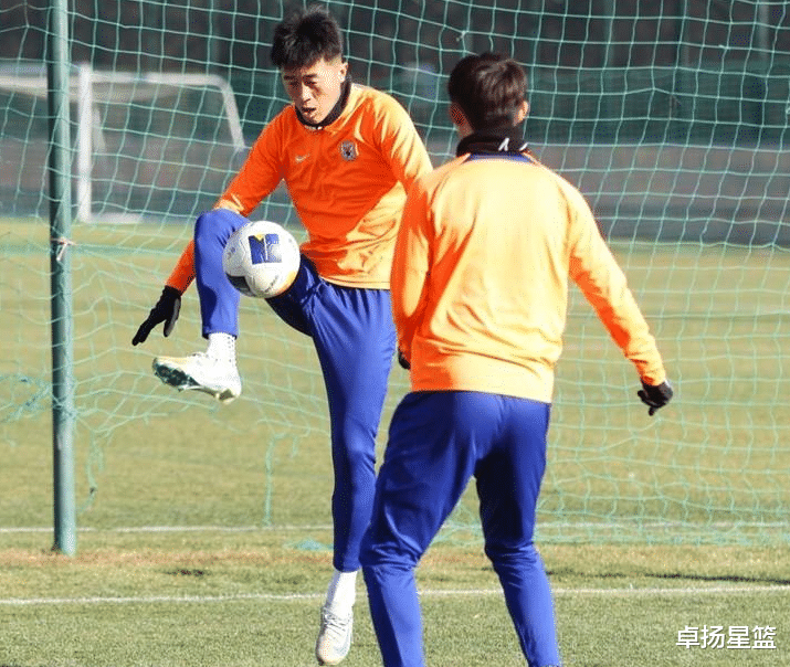 易胜博体育-要挑战强队,球员备战如何应对-第1张图片-易胜博体育 易胜博体育-要挑战强队,球员备战如何应对-第1张图片-易胜博体育