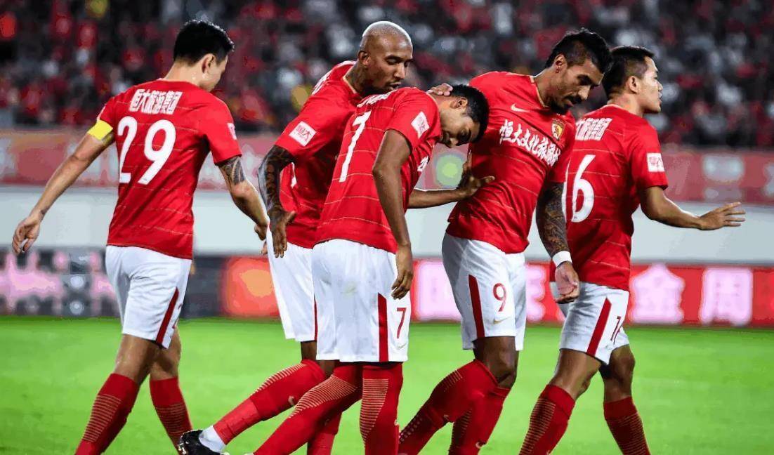 易胜博体育官方网站-上港击败鲁能,成功卫冕球队拥抱-第1张图片-易胜博体育 易胜博体育官方网站-上港击败鲁能,成功卫冕球队拥抱-第1张图片-易胜博体育