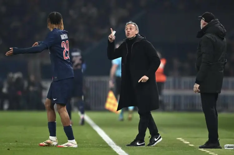 易胜博体育-巴黎圣日耳曼横扫曼城,晋级欧冠四强-第2张图片-易胜博体育 易胜博体育-巴黎圣日耳曼横扫曼城,晋级欧冠四强-第2张图片-易胜博体育