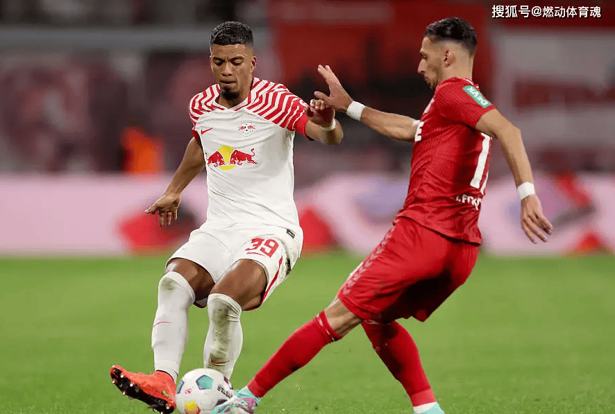 ysbSPORTS-RB莱比锡球星赛前受伤,或缺席关键比赛-第1张图片-易胜博体育 ysbSPORTS-RB莱比锡球星赛前受伤,或缺席关键比赛-第1张图片-易胜博体育
