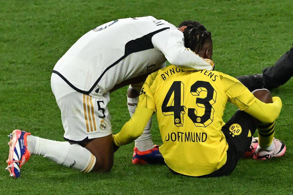 ysbSPORTS-阿森纳负于多特蒙德,憾失欧冠机会-第2张图片-易胜博体育 ysbSPORTS-阿森纳负于多特蒙德,憾失欧冠机会-第2张图片-易胜博体育