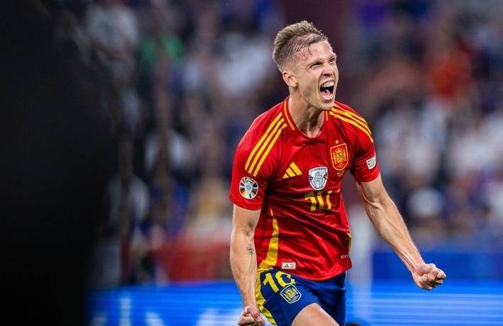 易胜博体育官方网站-标王再进球狂奔庆祝,意甲球队取胜乐观雀跃-第1张图片-易胜博体育 易胜博体育官方网站-标王再进球狂奔庆祝,意甲球队取胜乐观雀跃-第1张图片-易胜博体育