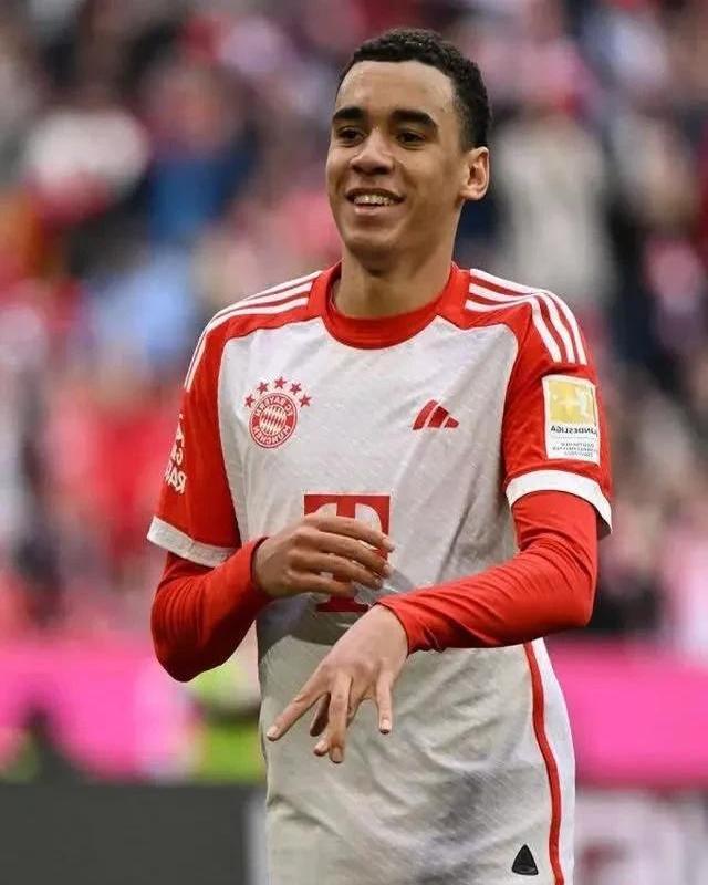 易胜博体育-亚眠阵中新星崭露头角,对阵对手构成威胁-第2张图片-易胜博体育 易胜博体育-亚眠阵中新星崭露头角,对阵对手构成威胁-第2张图片-易胜博体育