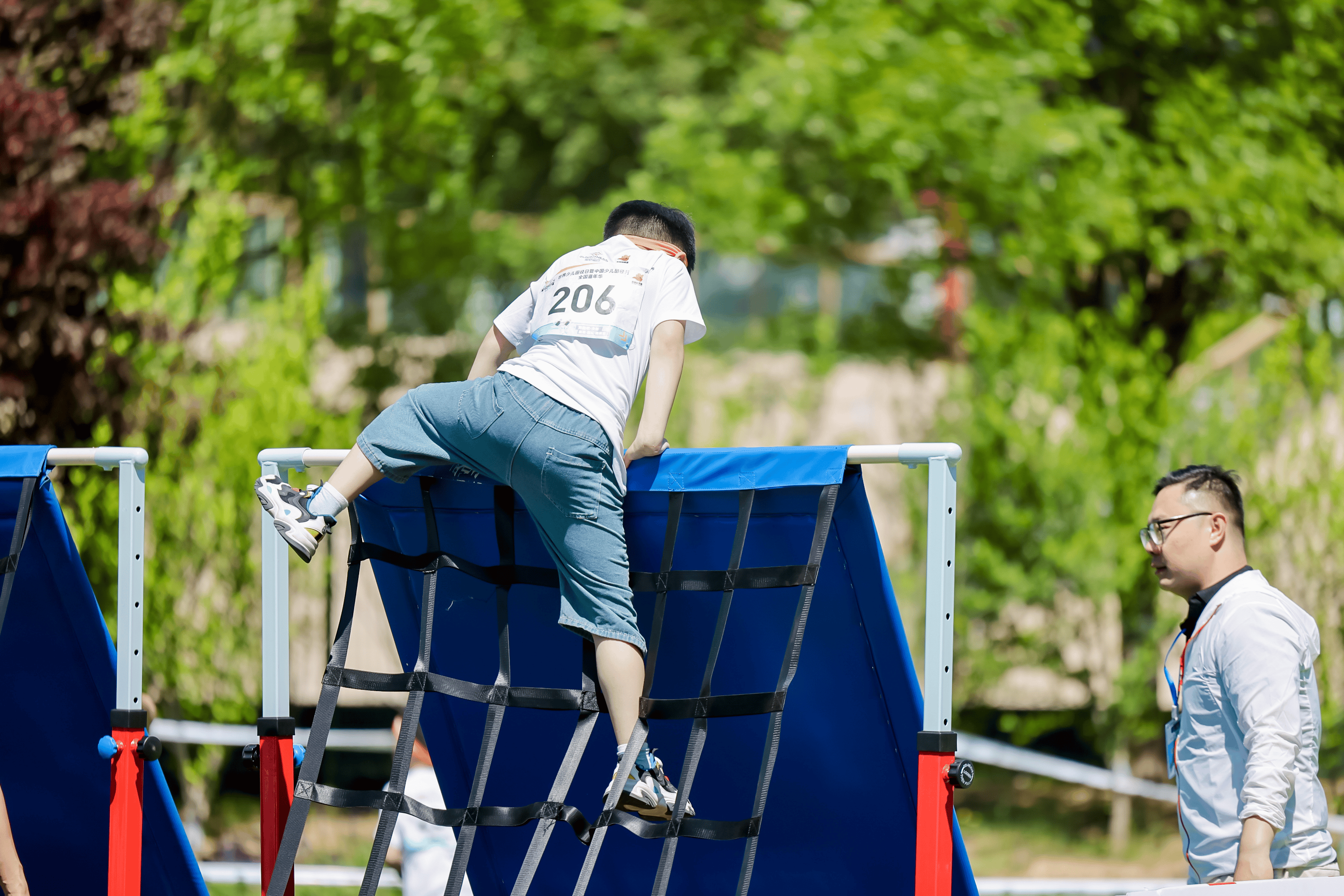 易胜博体育-荷兰男子400米障碍奔跑选手苦练多时终夺第三十三-第1张图片-易胜博体育 易胜博体育-荷兰男子400米障碍奔跑选手苦练多时终夺第三十三-第1张图片-易胜博体育