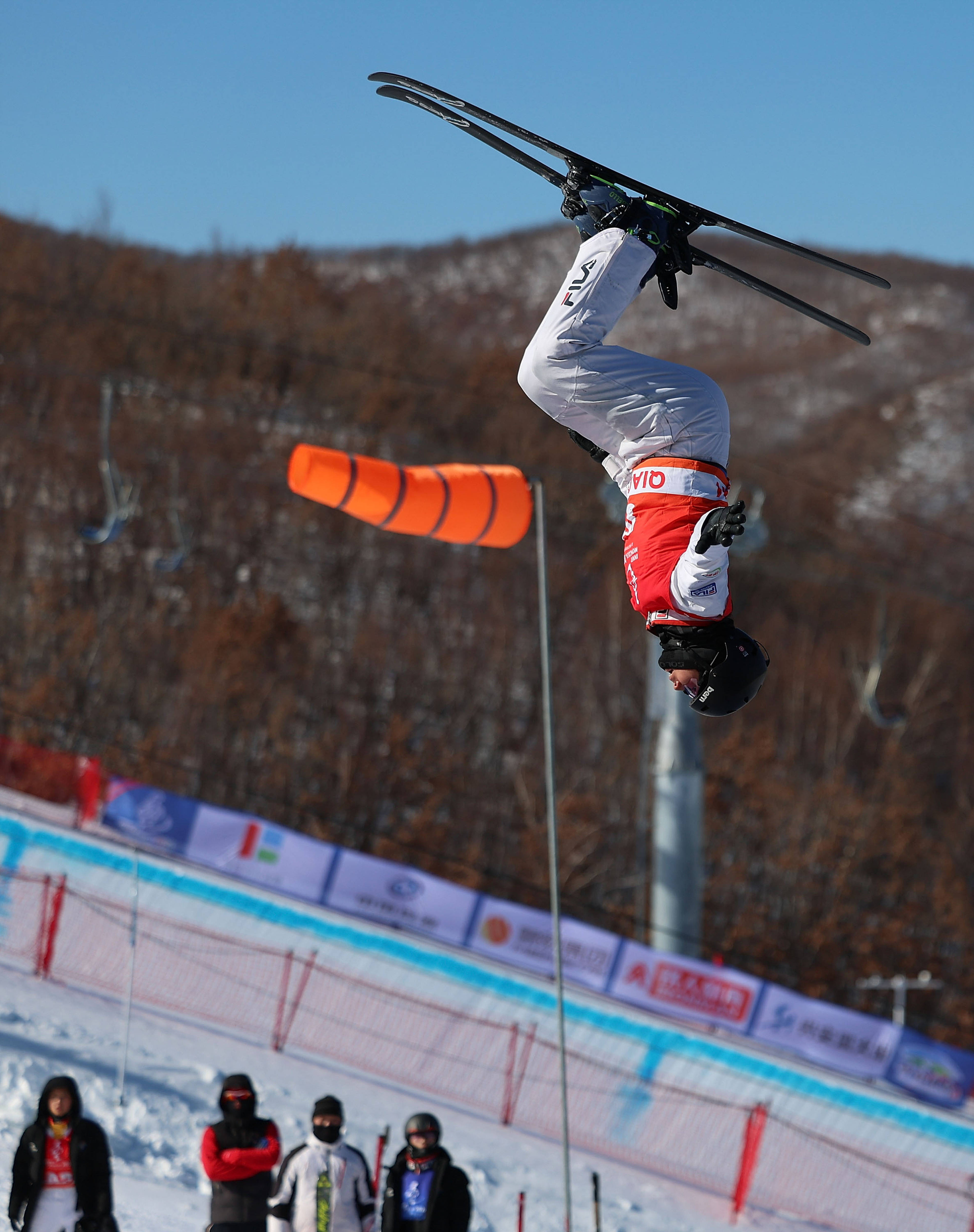 易胜博体育-捷克选手飒爽登场,挪威队奋起直追自由式滑雪男子空中技巧预赛-第2张图片-易胜博体育 易胜博体育-捷克选手飒爽登场,挪威队奋起直追自由式滑雪男子空中技巧预赛-第2张图片-易胜博体育