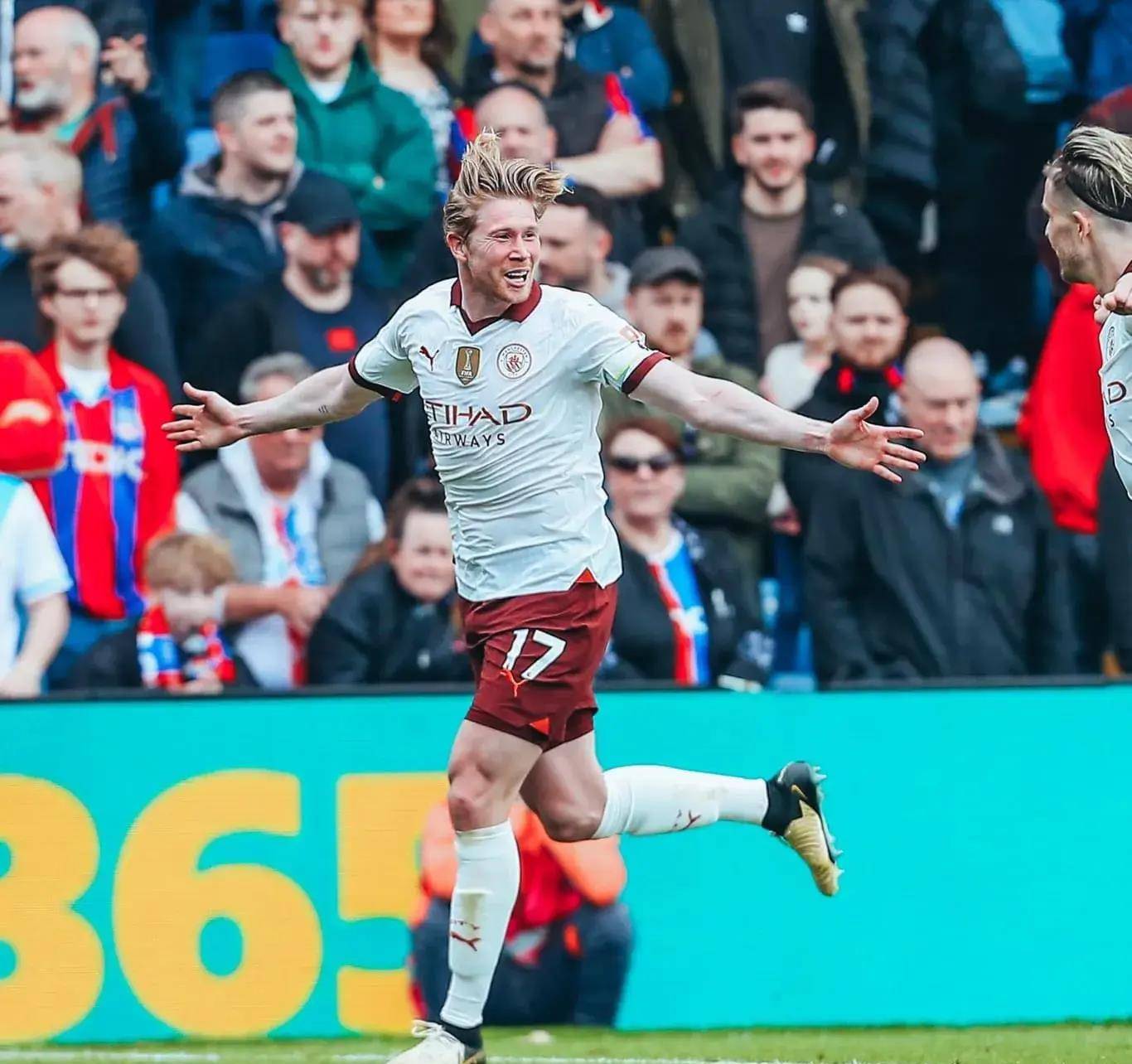 易胜博体育-曼城夺冠成功,英超球队风头无两-第1张图片-易胜博体育 易胜博体育-曼城夺冠成功,英超球队风头无两-第1张图片-易胜博体育