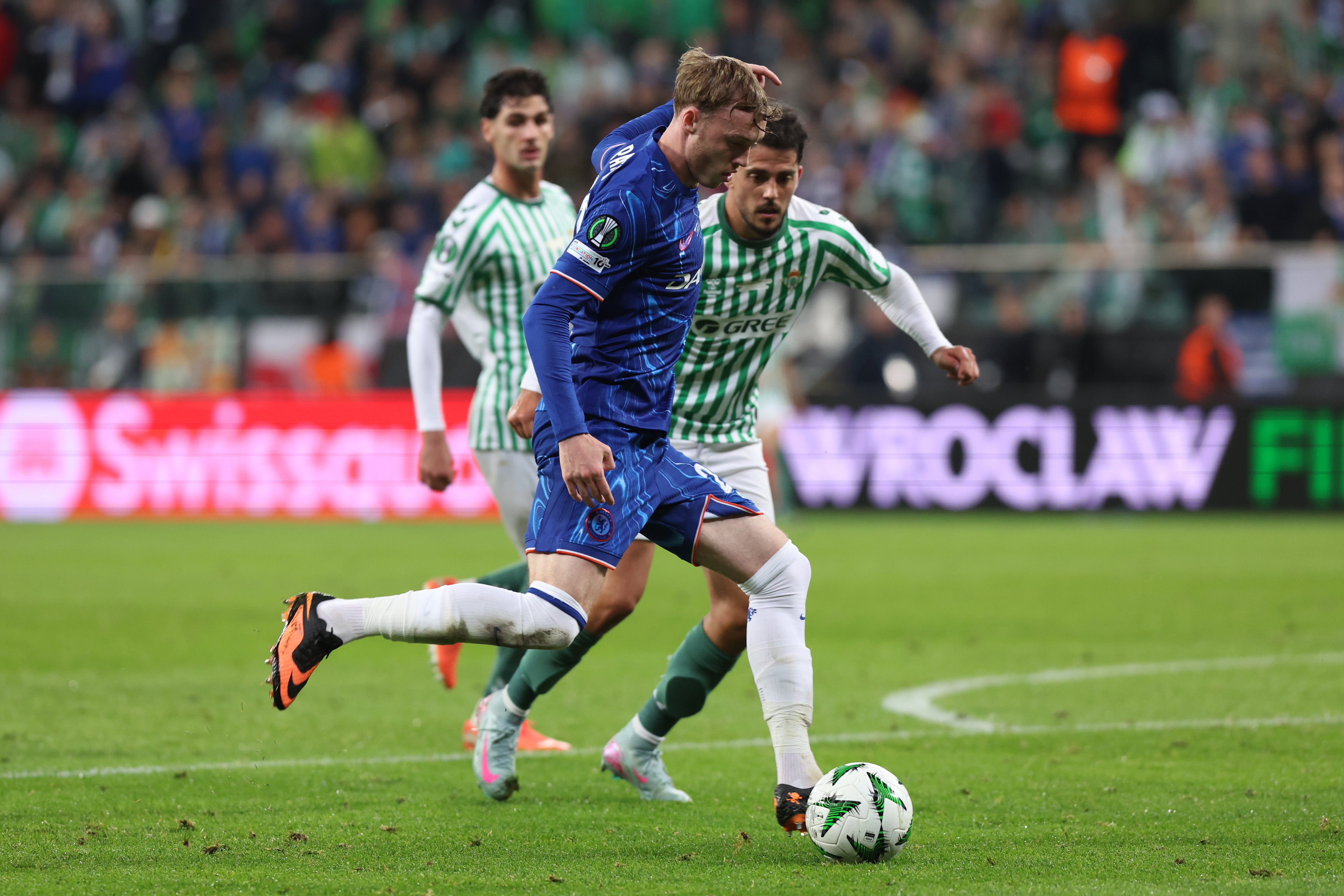 易胜博体育-欧洲足球精英出色表现，助队伍取得胜利-第1张图片-易胜博体育